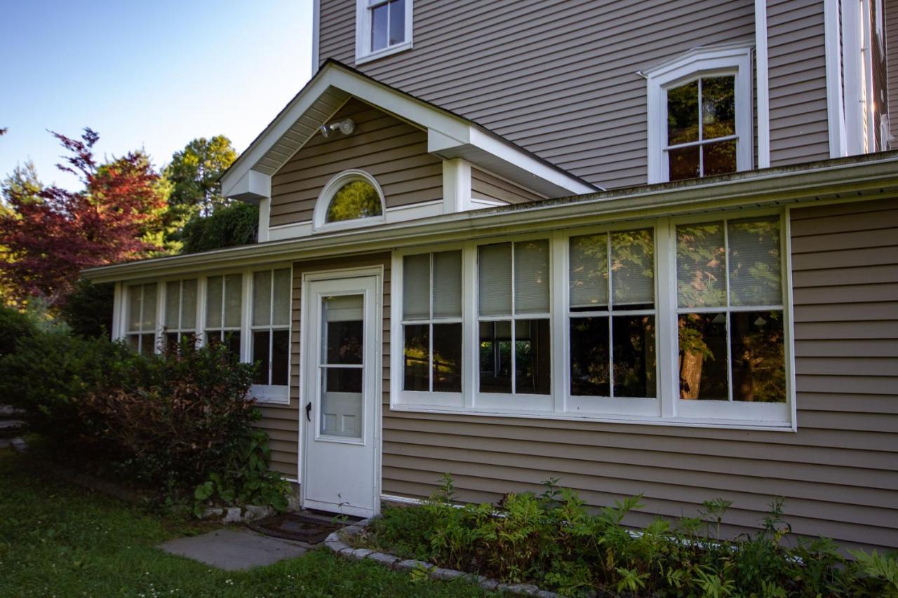 Saint Hubert'S Lodge Marlboro Exterior foto